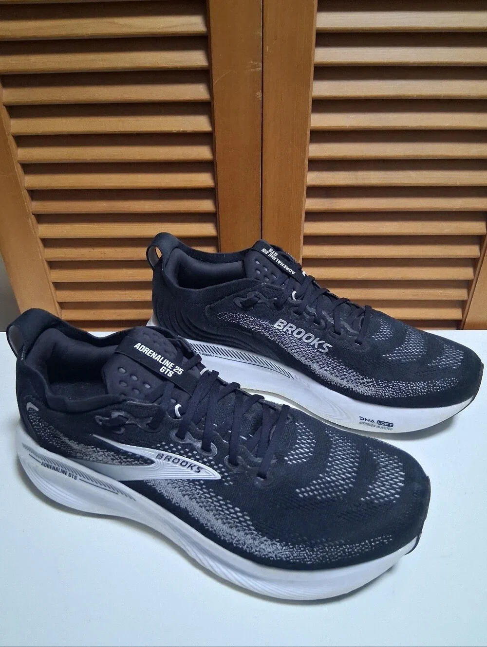 Brooks Adrenaline GTS 25 Men's Running Shoe * Size: 15 (4E) Extra Wide